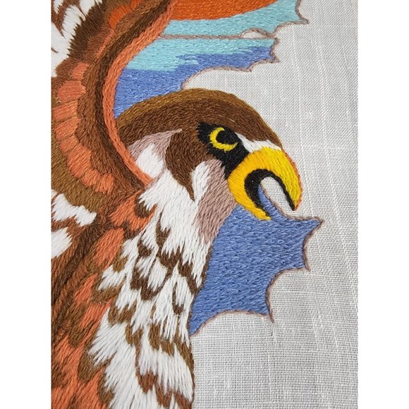 Eagle Embroidery Handmade Crafted Needlepoint Thick Thread Puffy Tree 12"x 24" - Picture 2 of 7